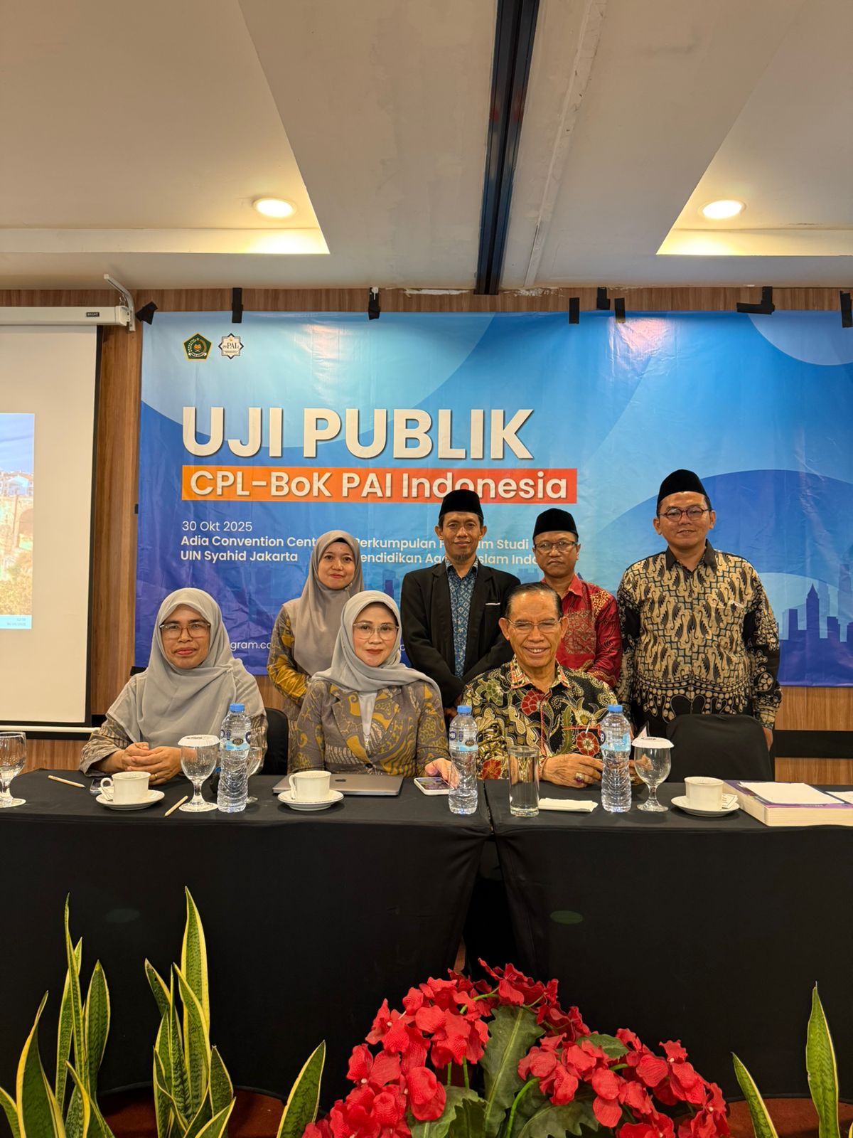 Dosen PAI Pascasarjana IIQ Jakarta mengikuti acara uji publik CPL–BoK Pendidikan Agama Islam Indonesia 2025 dengan Kementerian Agama RI bersama Perkumpulan Program Studi Pendidikan Agama Islam (PP PAI) Indonesia.
