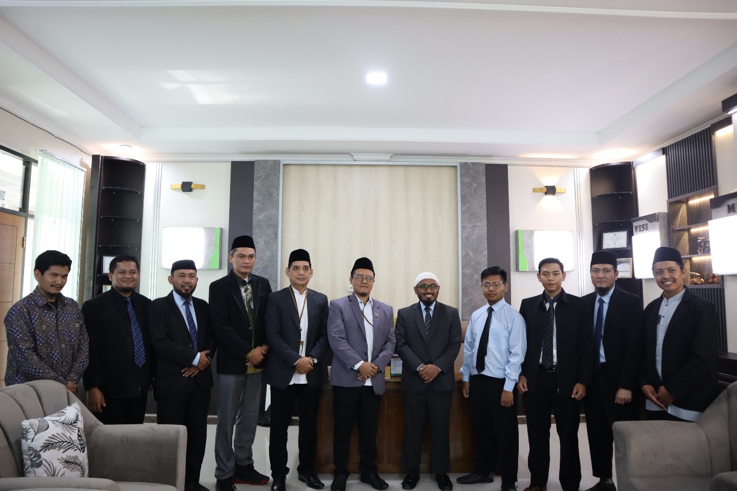 Program Pascasarjana Institut Ilmu Al-Qur’an (IIQ) Jakarta Laksanakan Sosialisasi Penerimaan Mahasiswa Baru (PMB) ke STIQ ZAD dan STAI Imam Syafi’i Jawa Barat